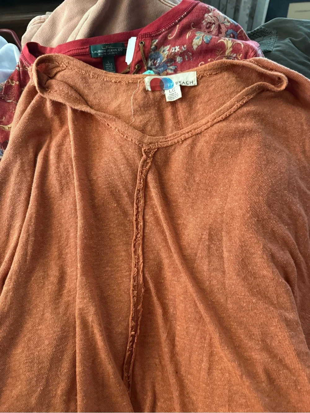 FP Beach One Body terra-cotta, oversize relaxed, fit Raw Seam Tee